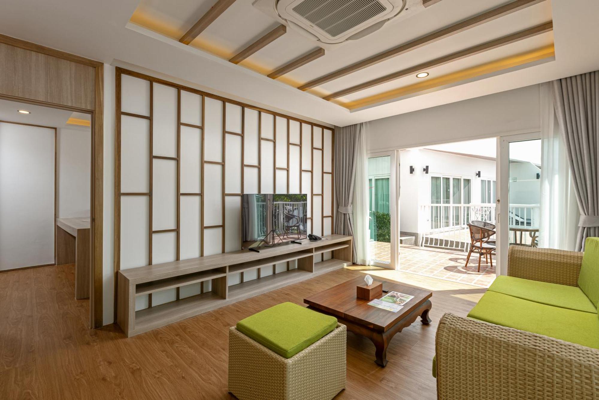 Phunawa Resort Phuket Karon Beach - Sha Plus Exterior photo