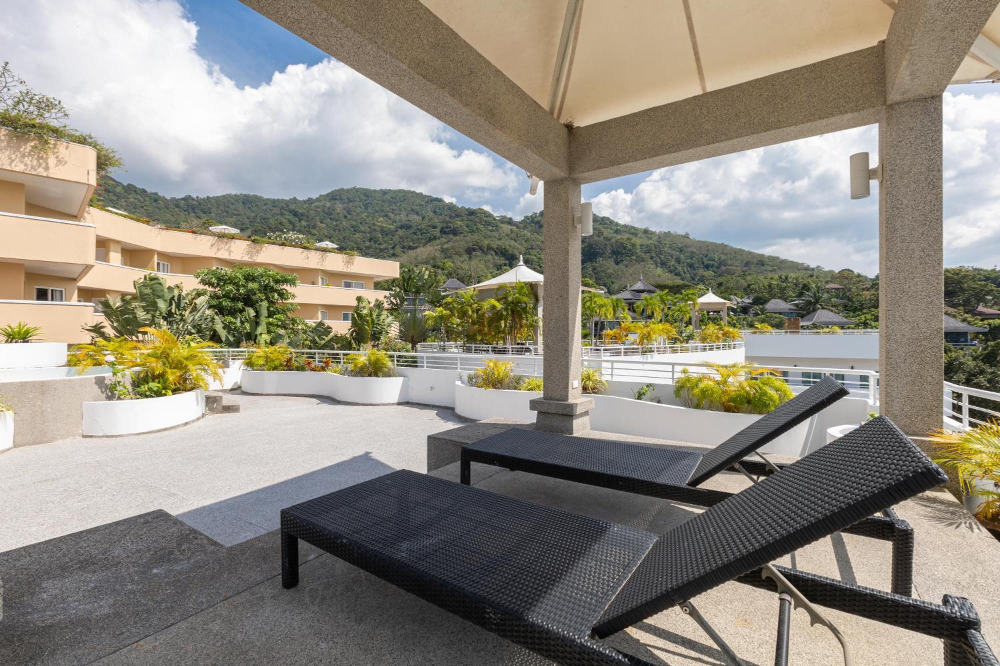 Phunawa Resort Phuket Karon Beach - Sha Plus Exterior photo