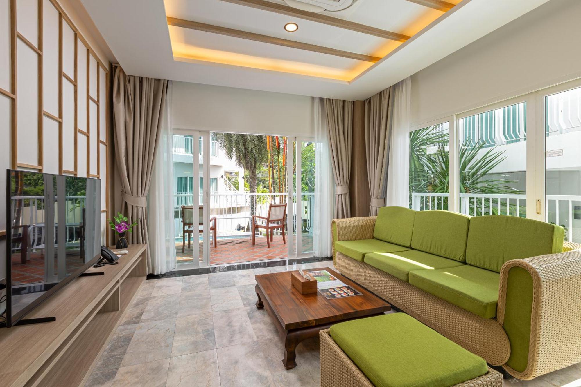 Phunawa Resort Phuket Karon Beach - Sha Plus Exterior photo