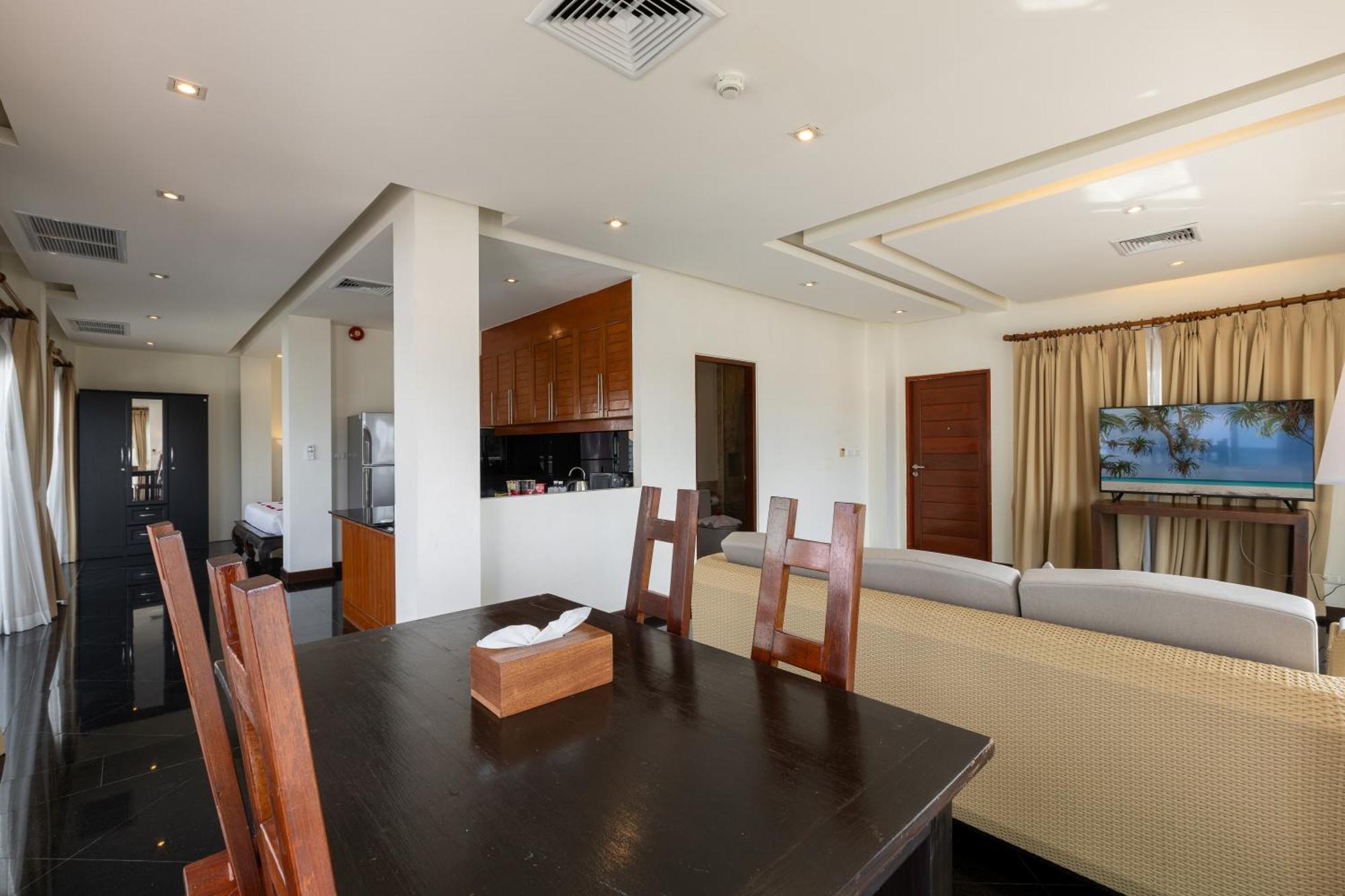Phunawa Resort Phuket Karon Beach - Sha Plus Exterior photo