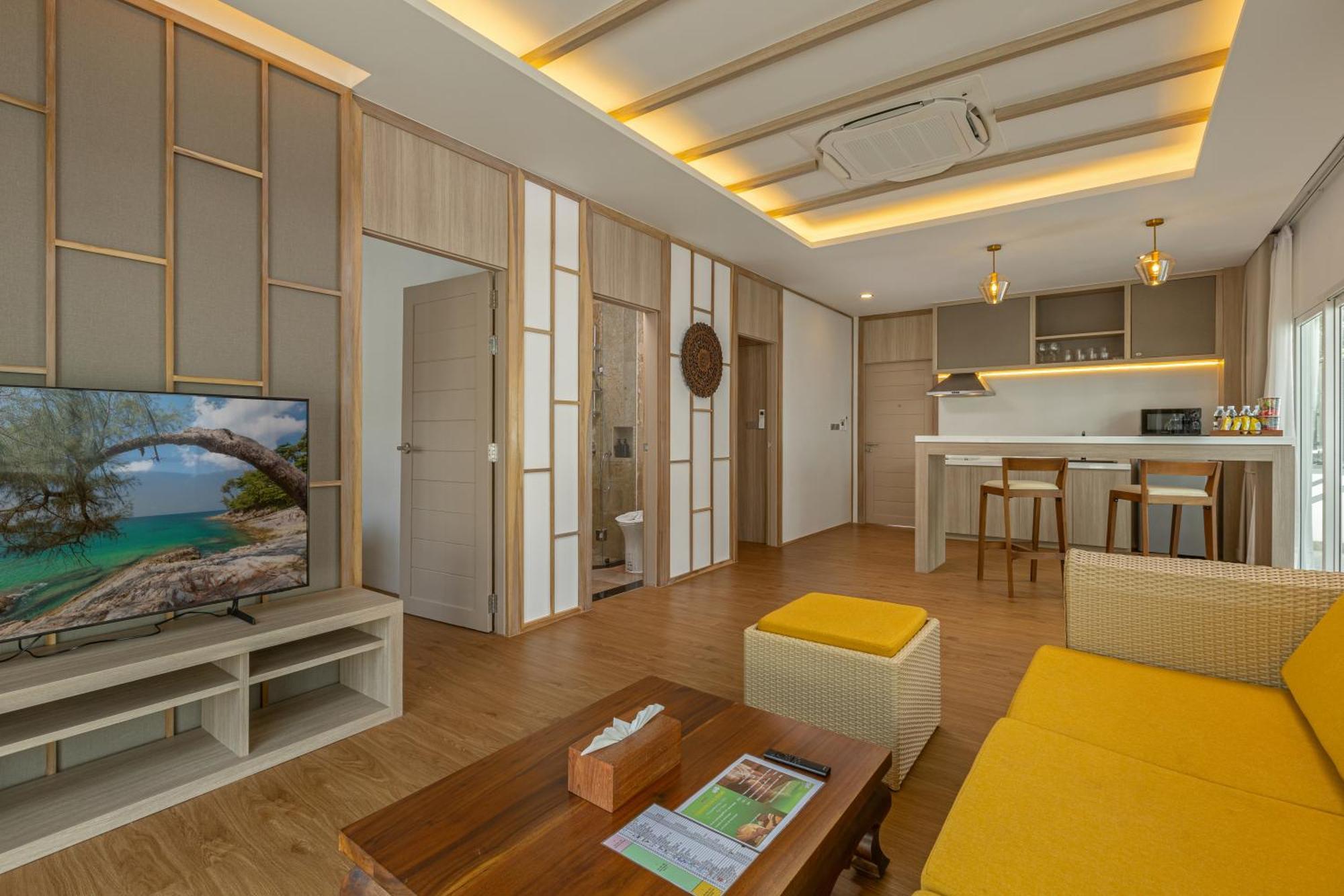 Phunawa Resort Phuket Karon Beach - Sha Plus Room photo